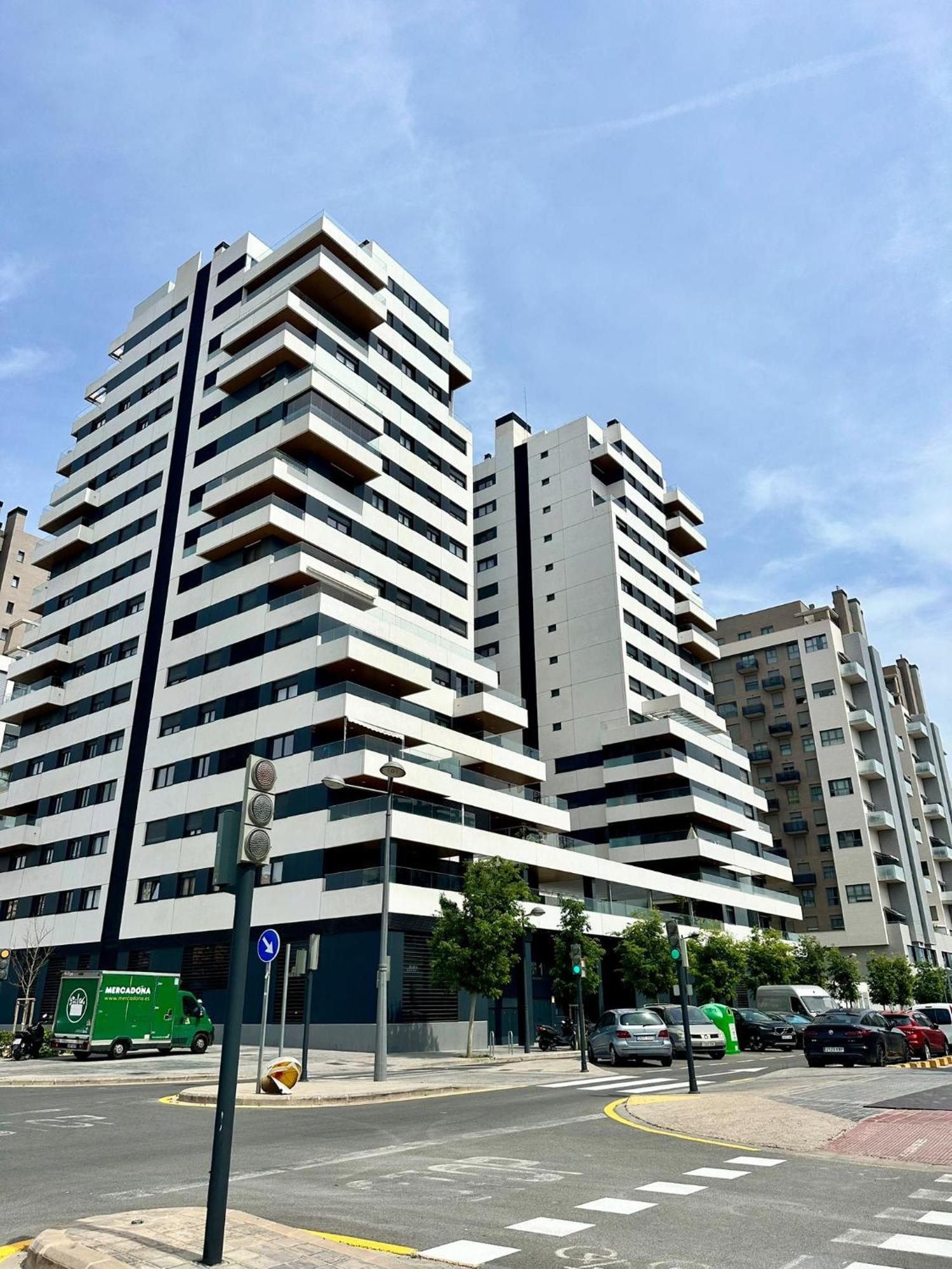 Exclusivo Loft De Diseno Roig Arena - Piscina - Vlc Apartment บาเลนเซีย ภายนอก รูปภาพ